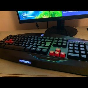 Cyber power keyboard